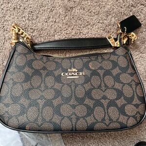 Coach Black and Brown Signature Chain Shoulder Bag. Please read description:)